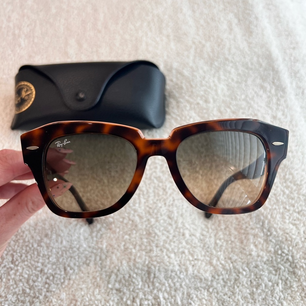 Ray-Ban Tortoise Sunglasses